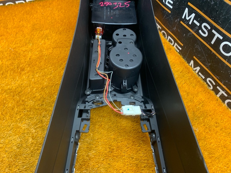 подлокотник, 3100 рублей, Красноярск