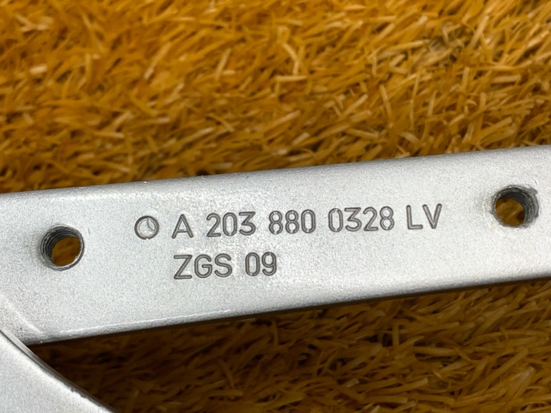 петля капота, 500 рублей, Красноярск