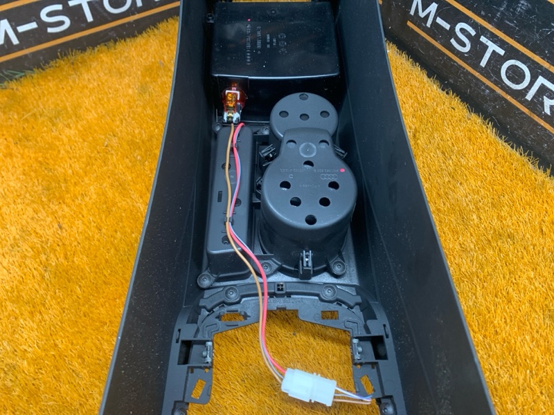 подлокотник, 2500 рублей, Красноярск