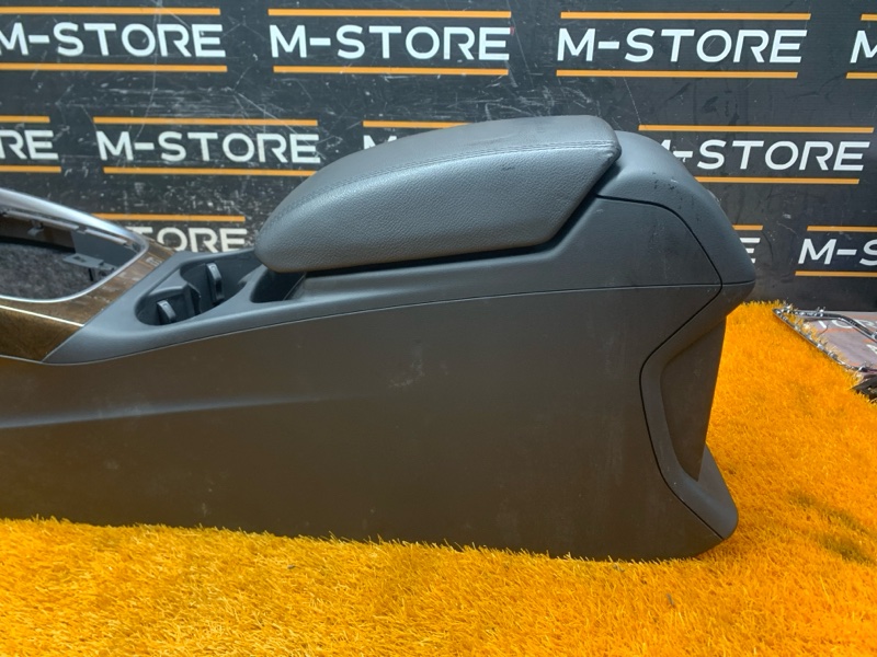 подлокотник, 3990 рублей, Красноярск