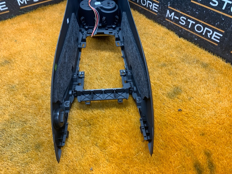 подлокотник, 3990 рублей, Красноярск