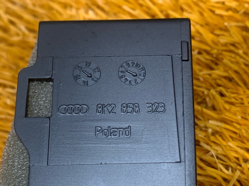 Монетница, 300 рублей, Красноярск