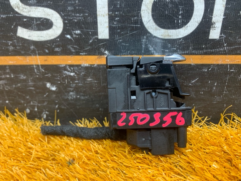 Кнопка стояночного тормоза, 400 рублей, Красноярск