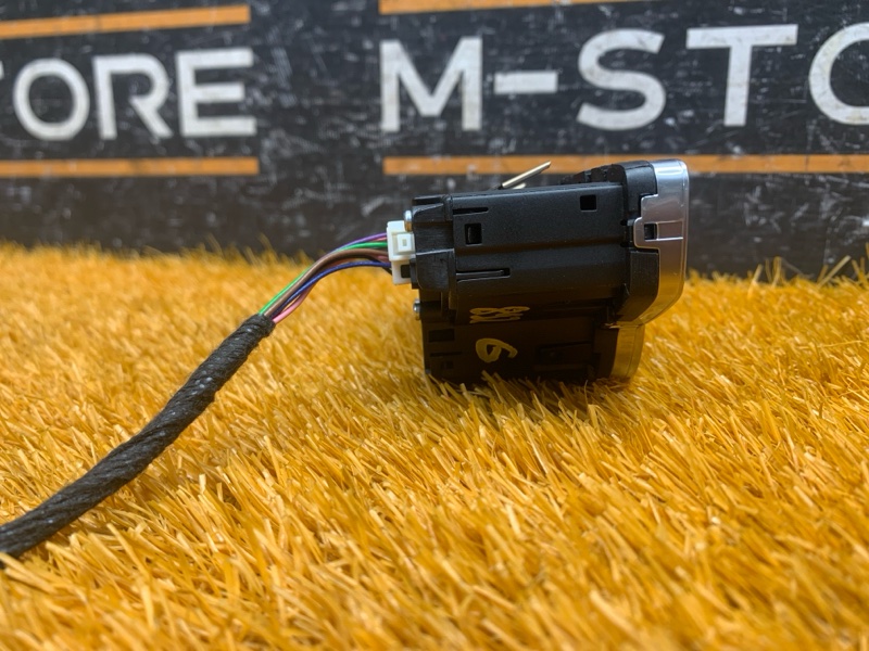 Переключатель света фар, 3110 рублей, Красноярск