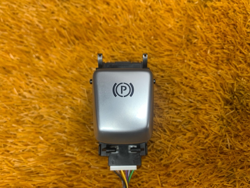 Кнопка стояночного тормоза, 1300 рублей, Красноярск