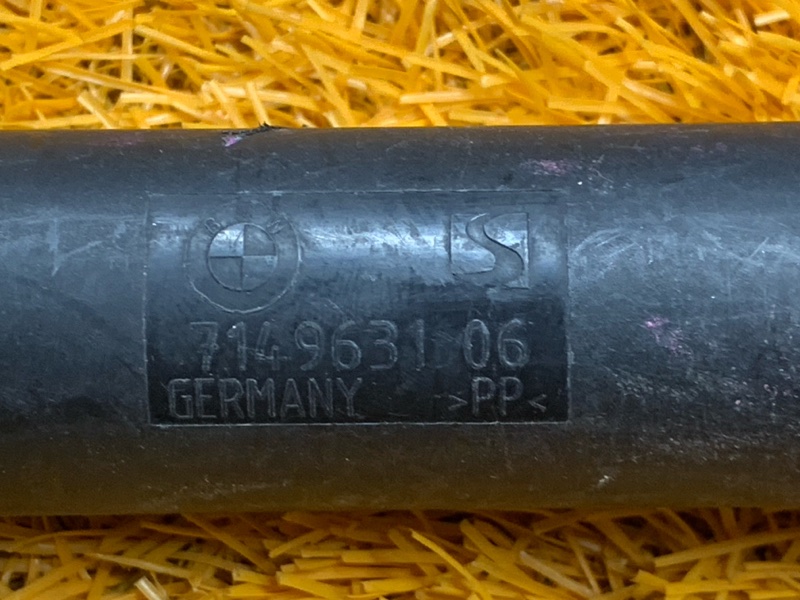 амортизатор багажника, 700 рублей, Красноярск