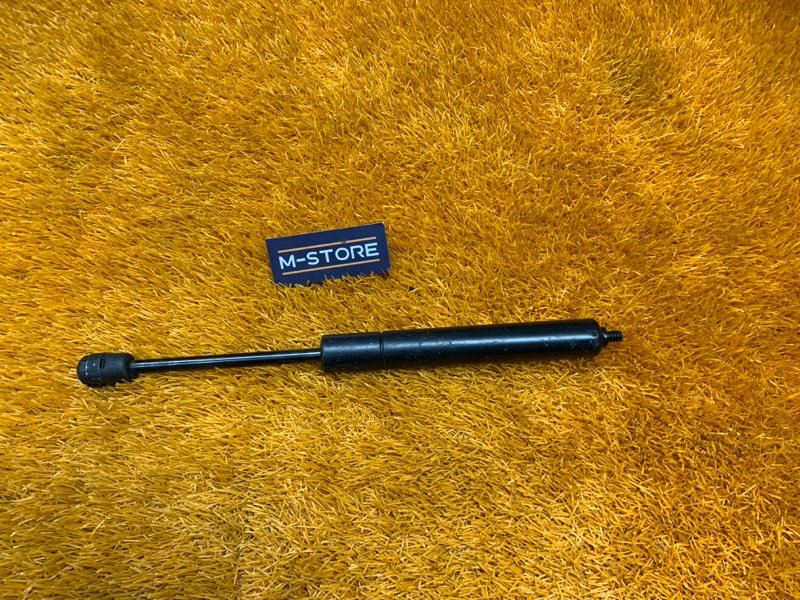 амортизатор капота, 300 рублей, Красноярск