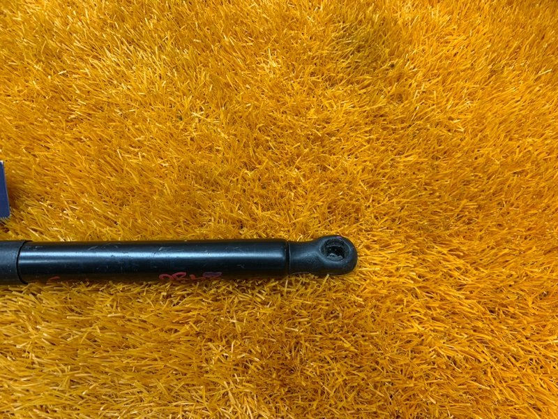 амортизатор капота, 500 рублей, Красноярск