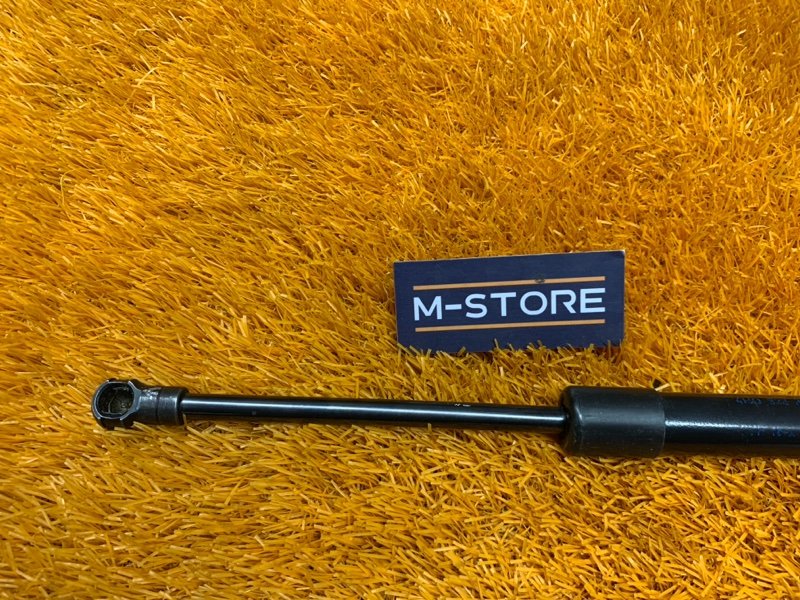 амортизатор капота, 900 рублей, Красноярск