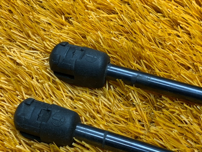 амортизатор багажника, 1500 рублей, Красноярск