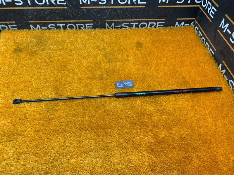 амортизатор капота, 300 рублей, Красноярск