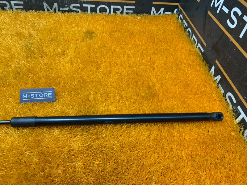 амортизатор капота, 300 рублей, Красноярск