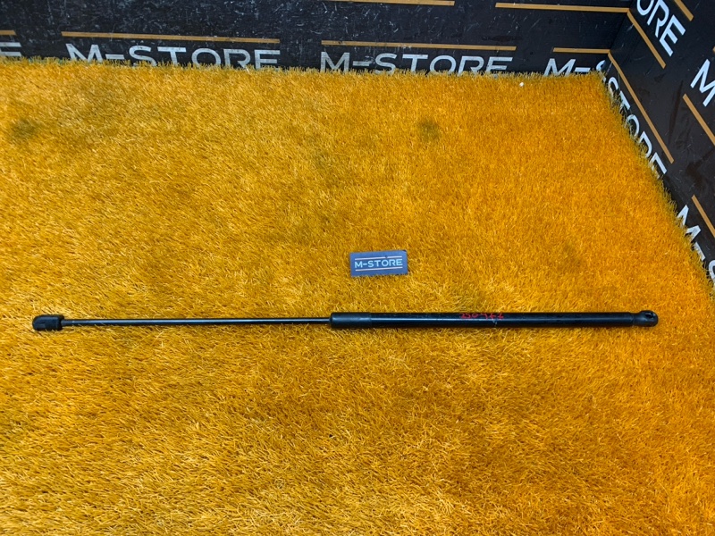 амортизатор капота, 500 рублей, Красноярск