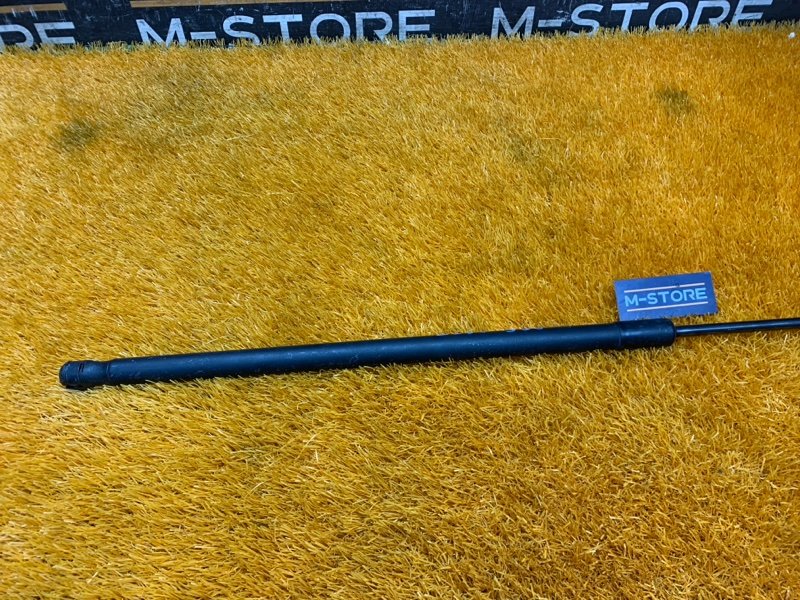 амортизатор капота, 900 рублей, Красноярск