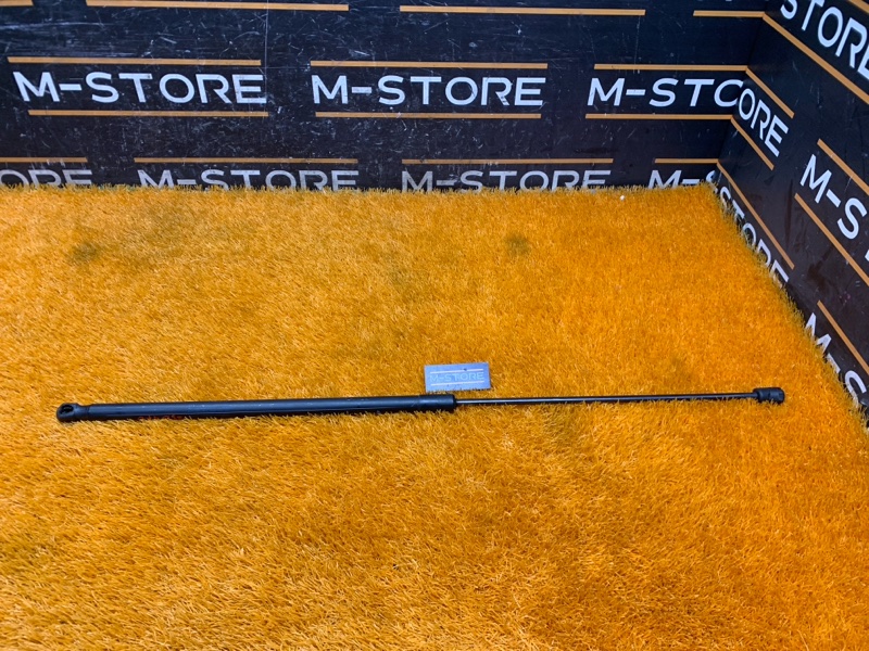 амортизатор капота, 900 рублей, Красноярск