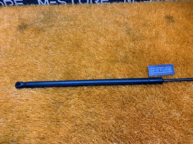 амортизатор капота, 900 рублей, Красноярск