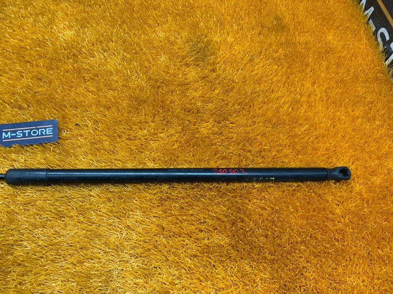 амортизатор капота, 300 рублей, Красноярск