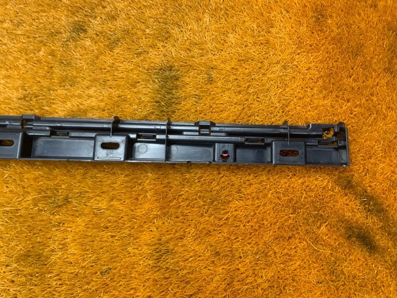 кронштейн порога, 260 рублей, Красноярск