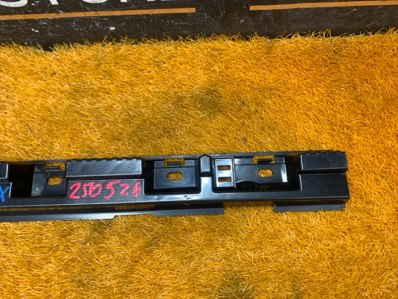 кронштейн порога, 420 рублей, Красноярск