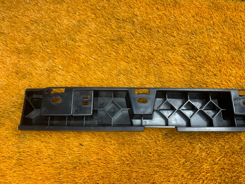 кронштейн порога, 800 рублей, Красноярск