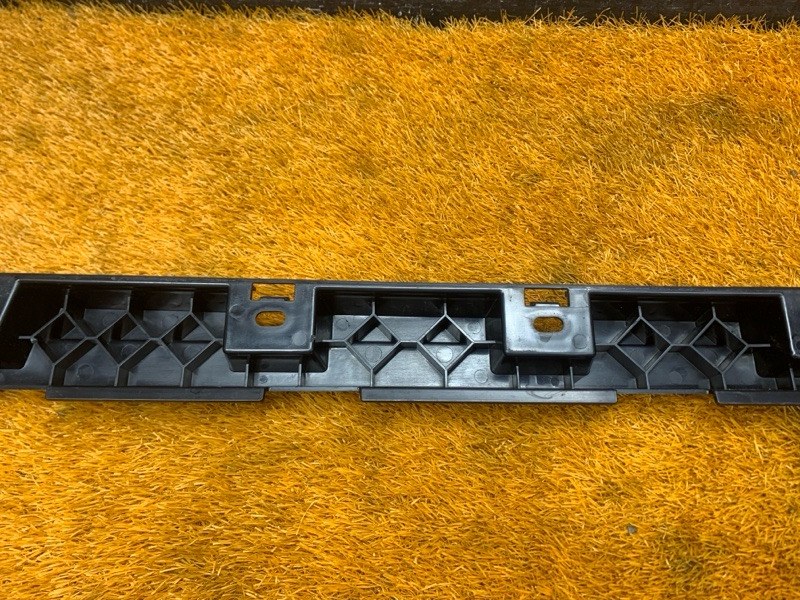 кронштейн порога, 800 рублей, Красноярск