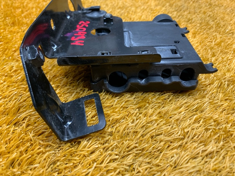 Клемма аккумулятора плюс, 830 рублей, Красноярск