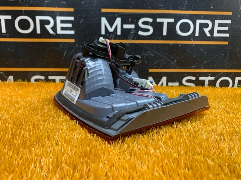 Фонарь крышки багажника, 6000 рублей, Красноярск