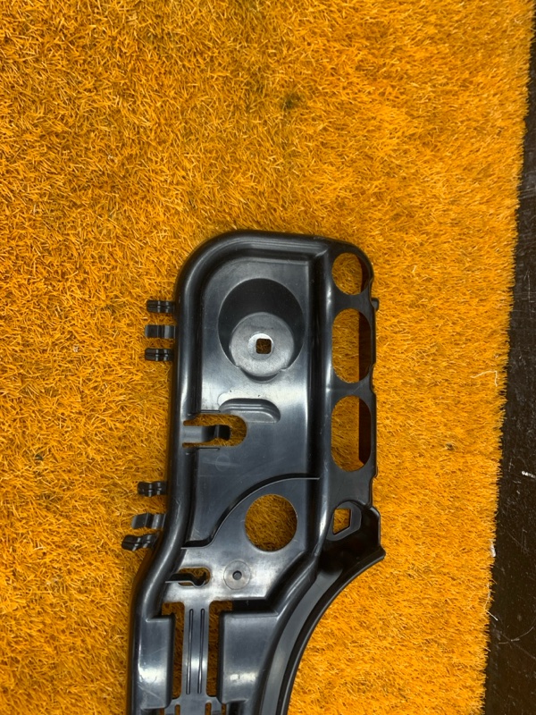 крепление бампера, 400 рублей, Красноярск