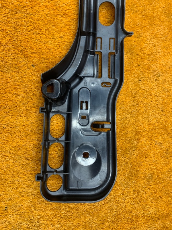 крепление бампера, 400 рублей, Красноярск