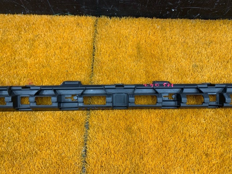 кронштейн порога, 2460 рублей, Красноярск