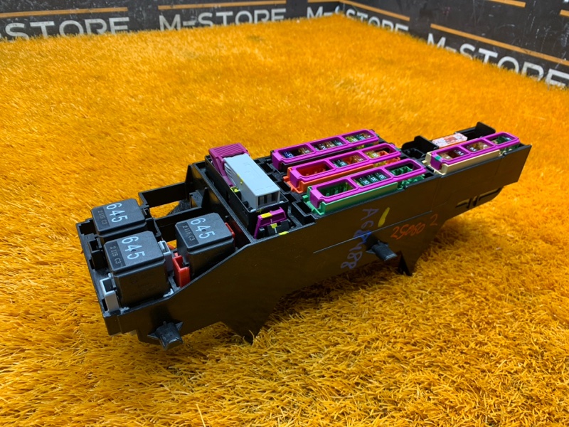 блок предохранителей, 2000 рублей, Красноярск