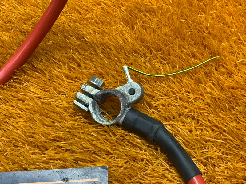 Клемма аккумулятора плюс, 1240 рублей, Красноярск