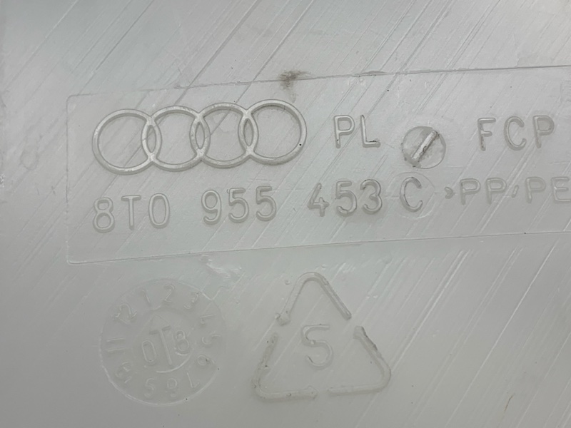 Бачок омывателя, 1000 рублей, Красноярск