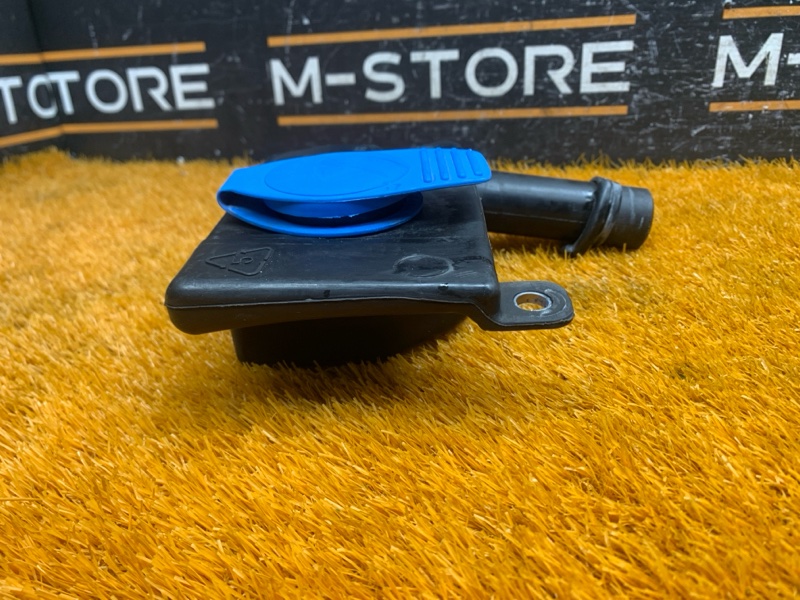 Горловина бачка омывателя, 200 рублей, Красноярск