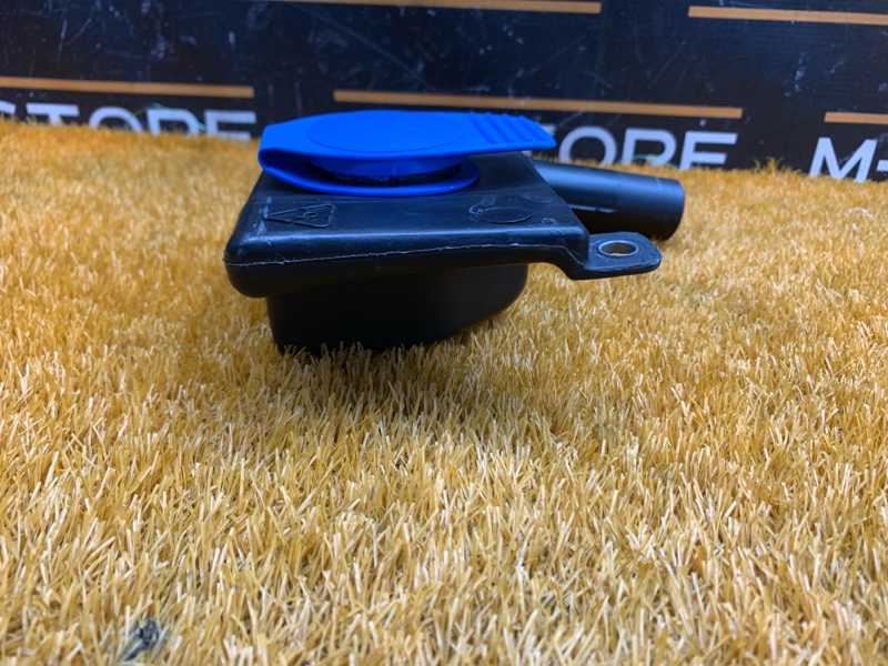 Горловина бачка омывателя, 200 рублей, Красноярск