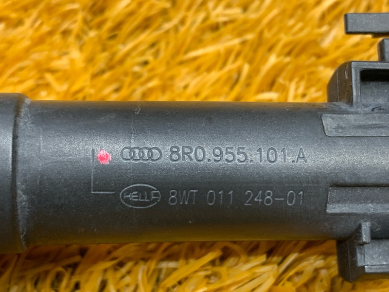 Форсунка омывателя фары, 1000 рублей, Красноярск