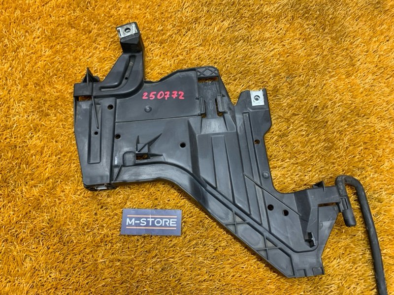 кронштейн фары, 800 рублей, Красноярск