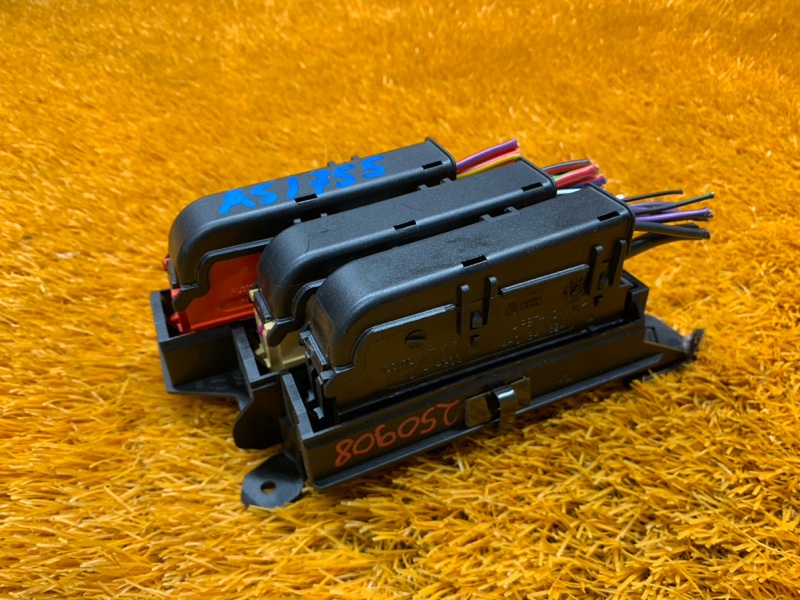 блок предохранителей, 400 рублей, Красноярск