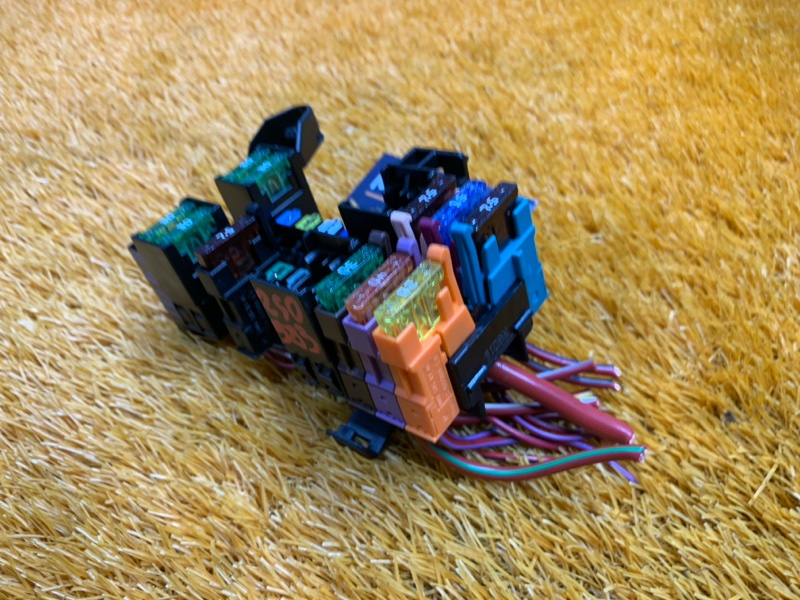 блок предохранителей, 350 рублей, Красноярск