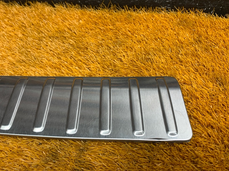 Накладка двери багажника, 2580 рублей, Красноярск