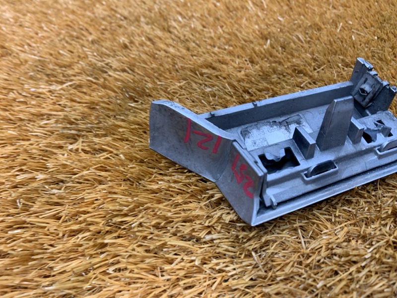 молдинг на крыло, 2660 рублей, Красноярск