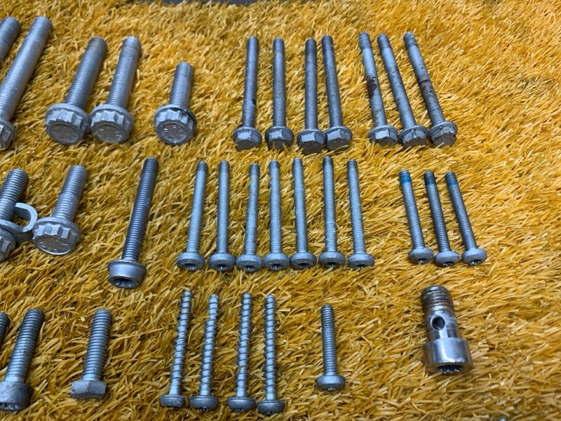 Болты и гайки ДВС, 1240 рублей, Красноярск