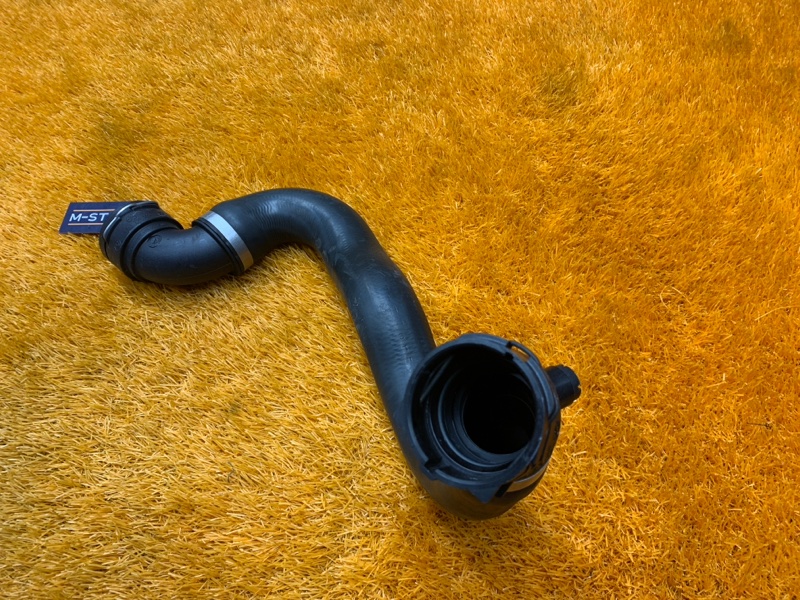 Патрубок системы охлаждения, 2000 рублей, Красноярск