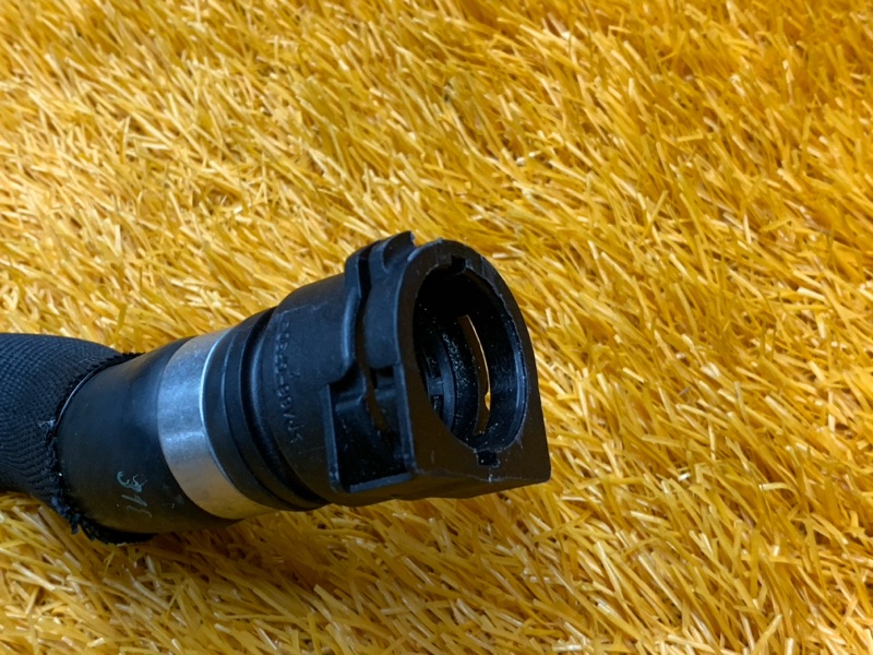 Патрубок системы охлаждения, 1300 рублей, Красноярск