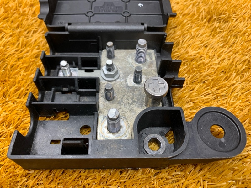 Клемма аккумулятора плюс, 420 рублей, Красноярск