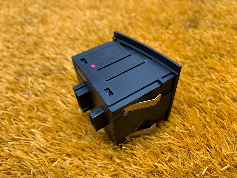 Кнопка аварийной сигнализации, 500 рублей, Красноярск