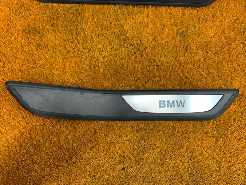 Накладка на порог салона, 500 рублей, Красноярск