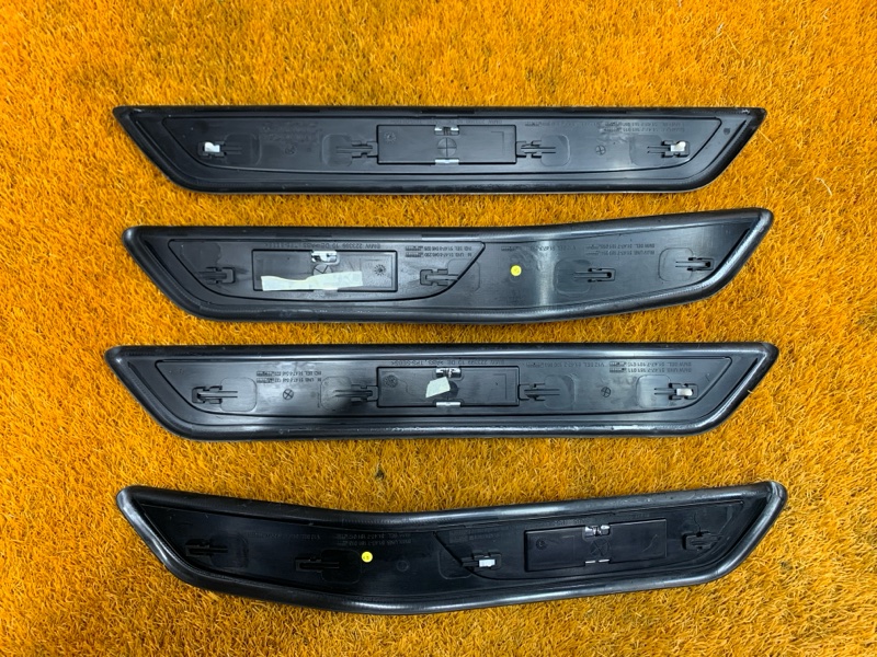 Накладка на порог салона, 500 рублей, Красноярск