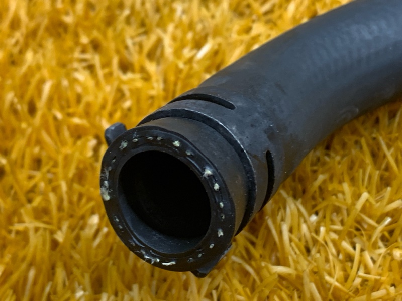 Патрубок системы охлаждения, 700 рублей, Красноярск