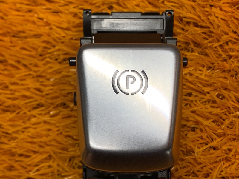 Кнопка стояночного тормоза, 800 рублей, Красноярск